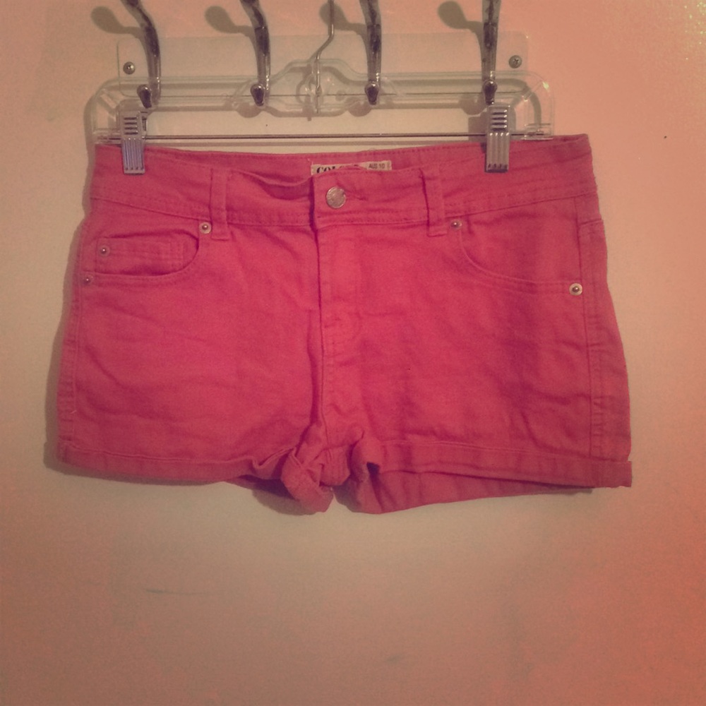 Women’s pink shorts